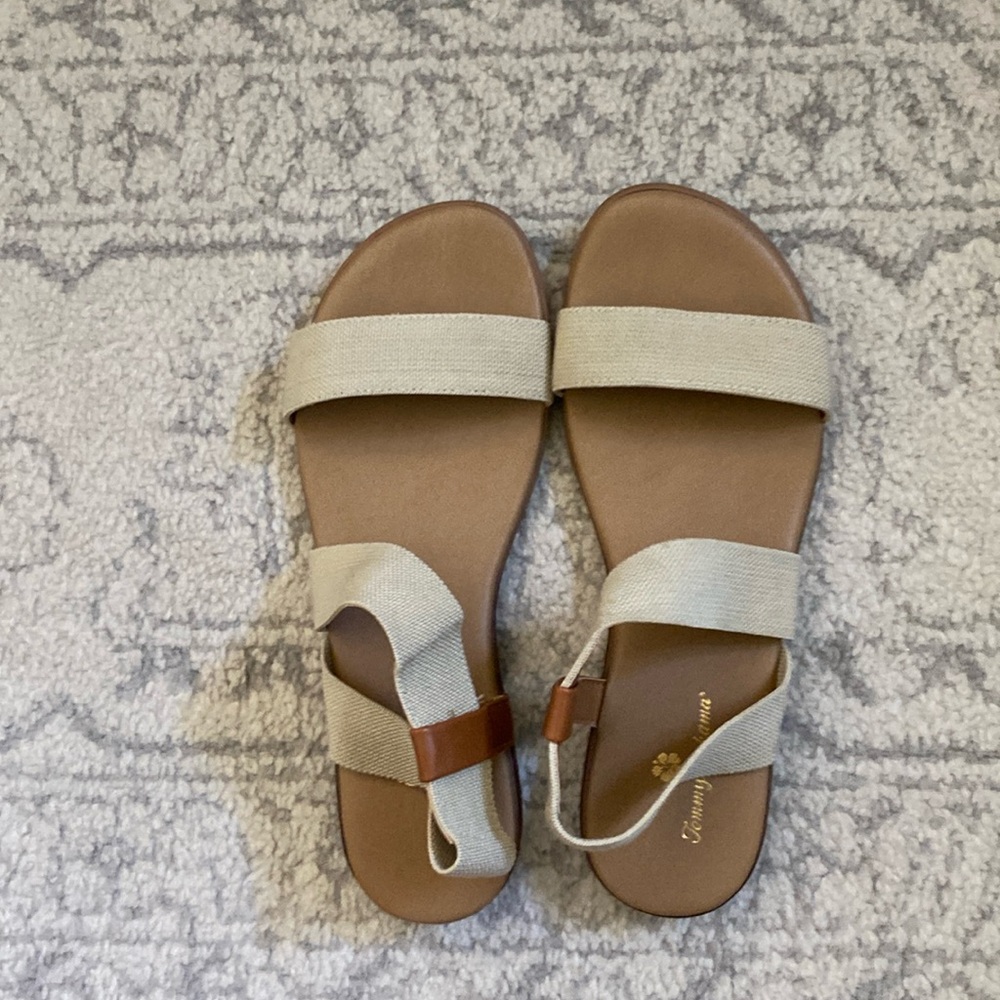 Tommy Bahama Sandal 8.5